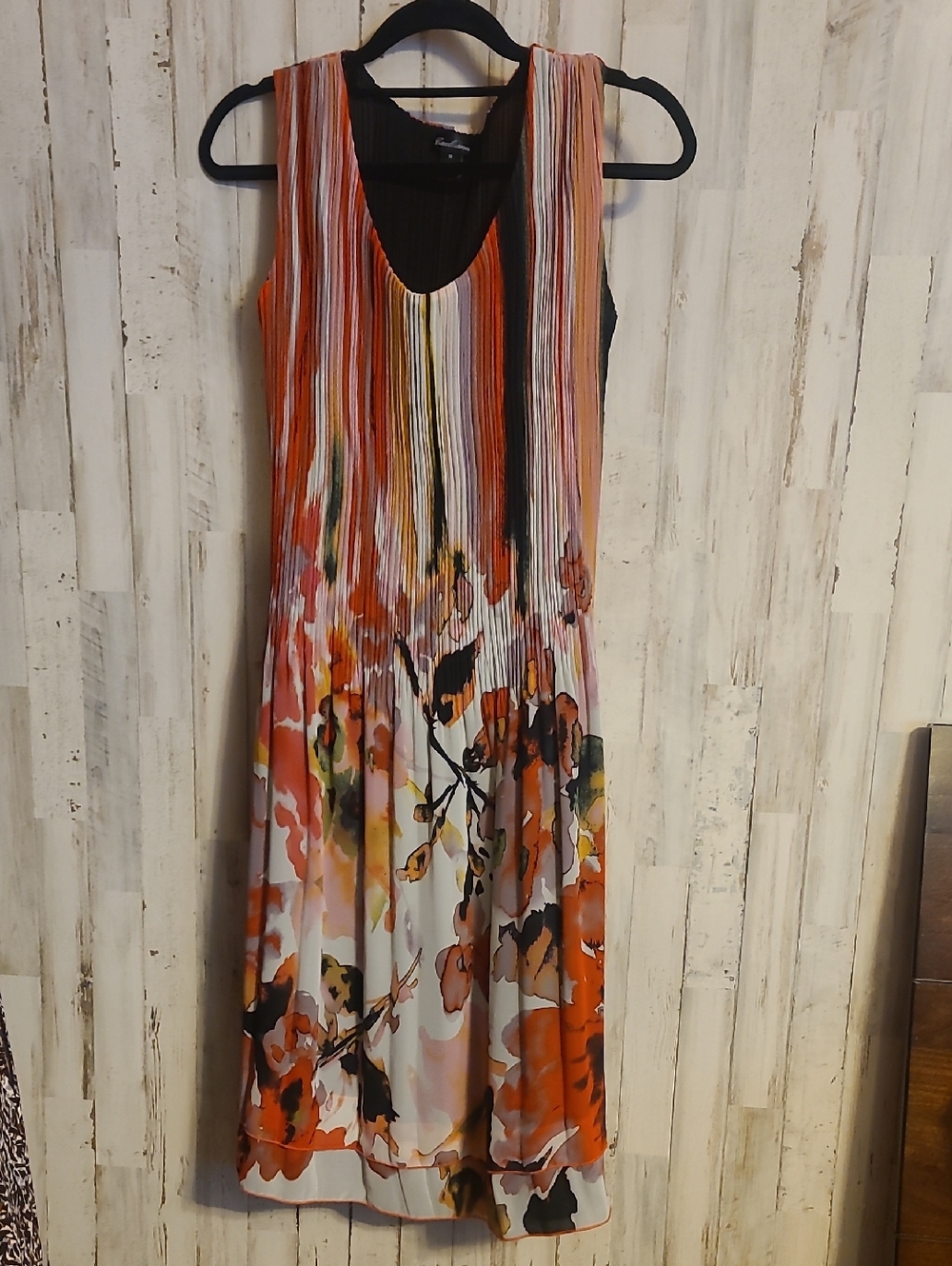 Sleeveless Floral Pleated Midi Dress in Orange, Black and Cream